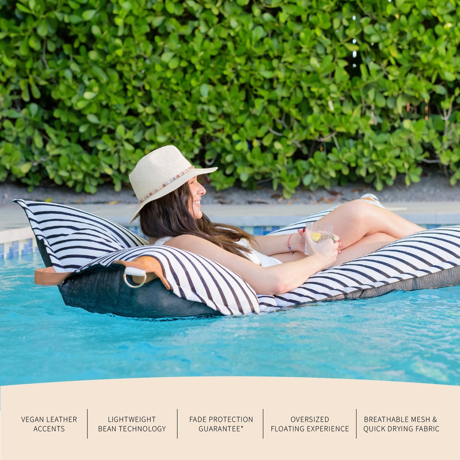 Lux Lagoon Lounger