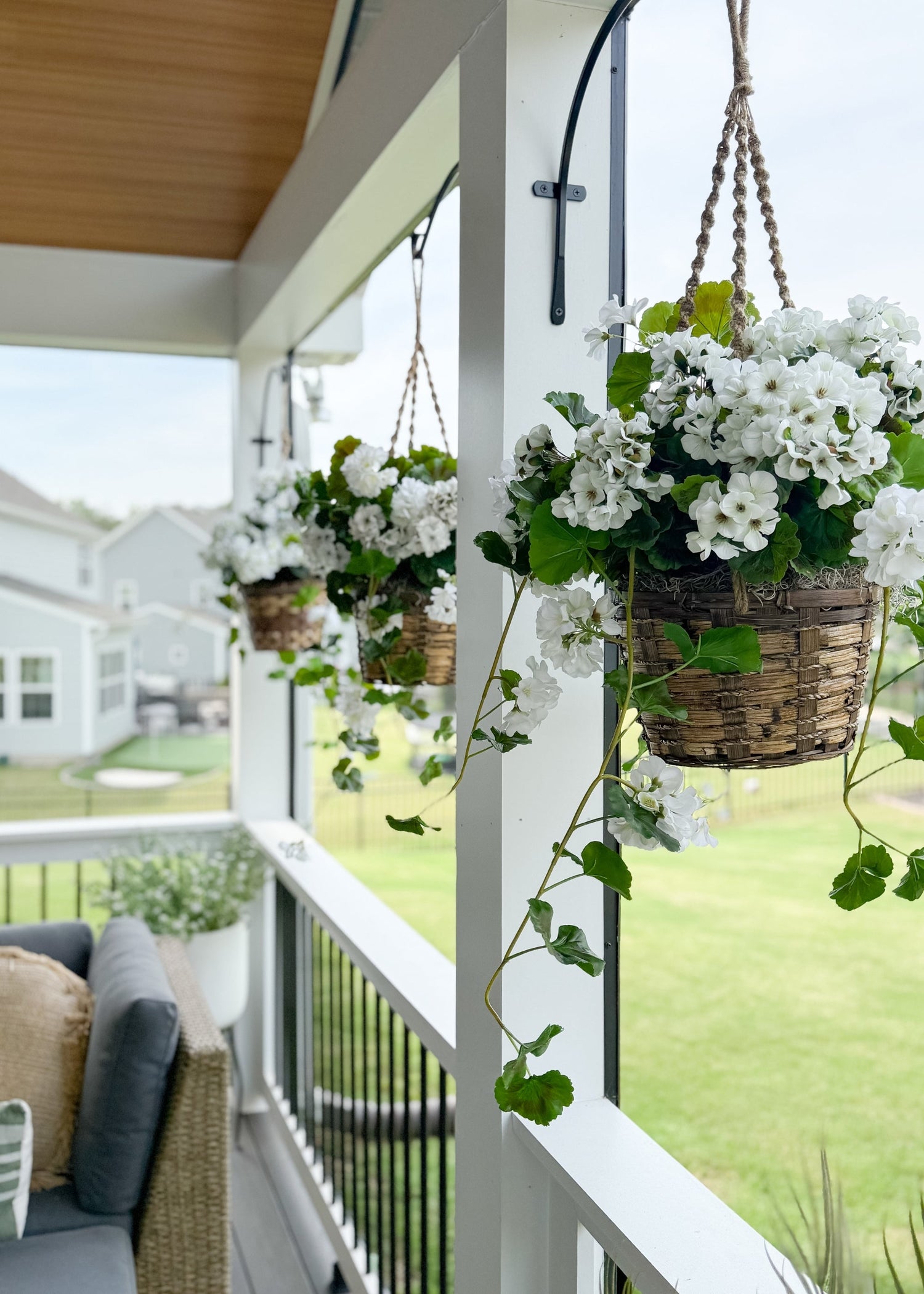 UV Treated Indoor/Outdoor Natural Touch Geranium Hanging Bush - 36