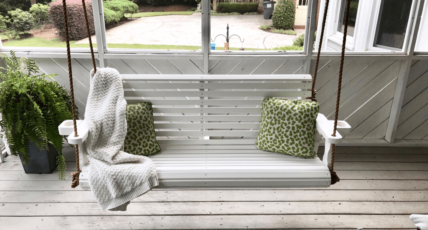 Amish Casual 3 Foot Roll Back Porch Swing in White Stain