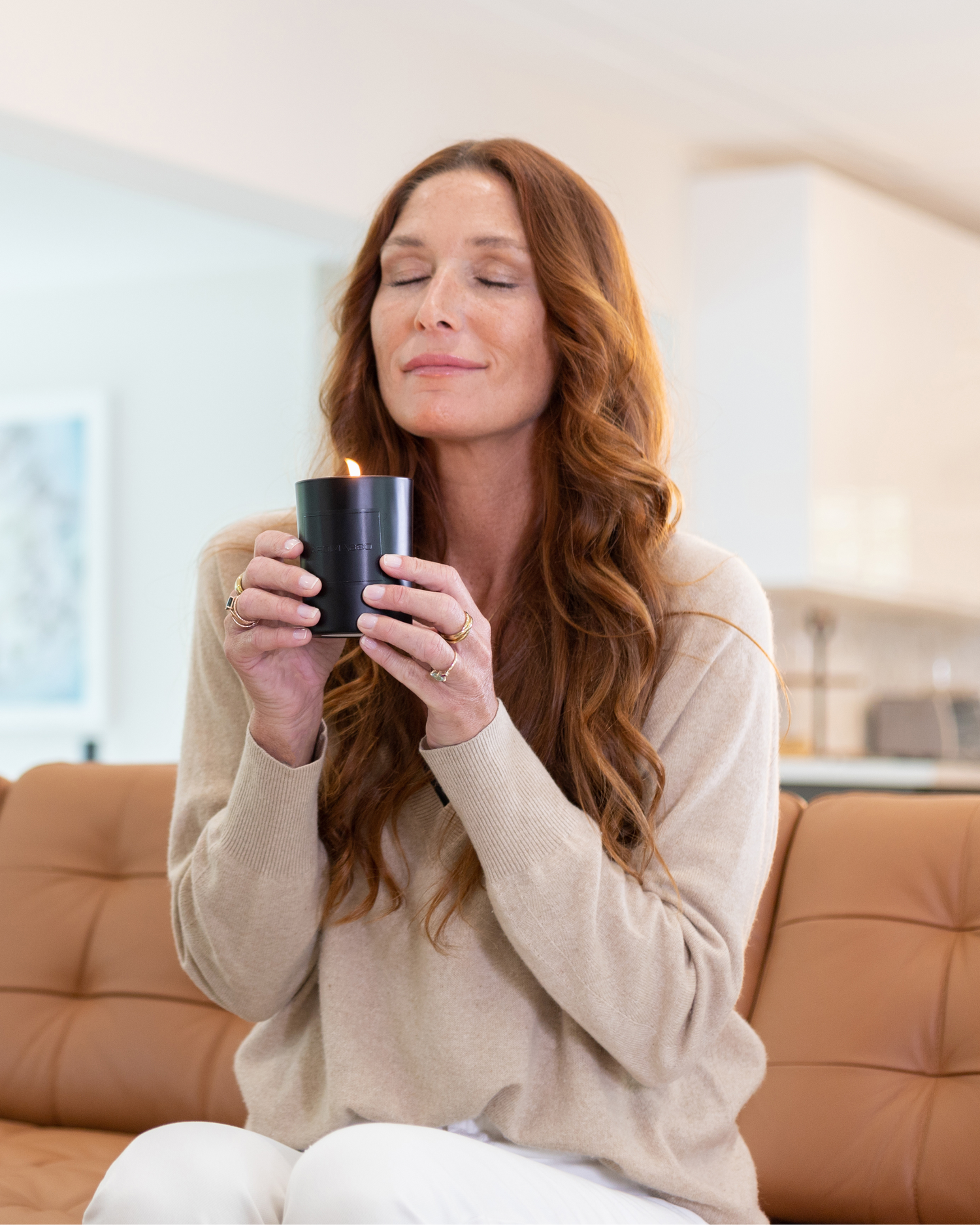 Escapade Single-Wick Candle