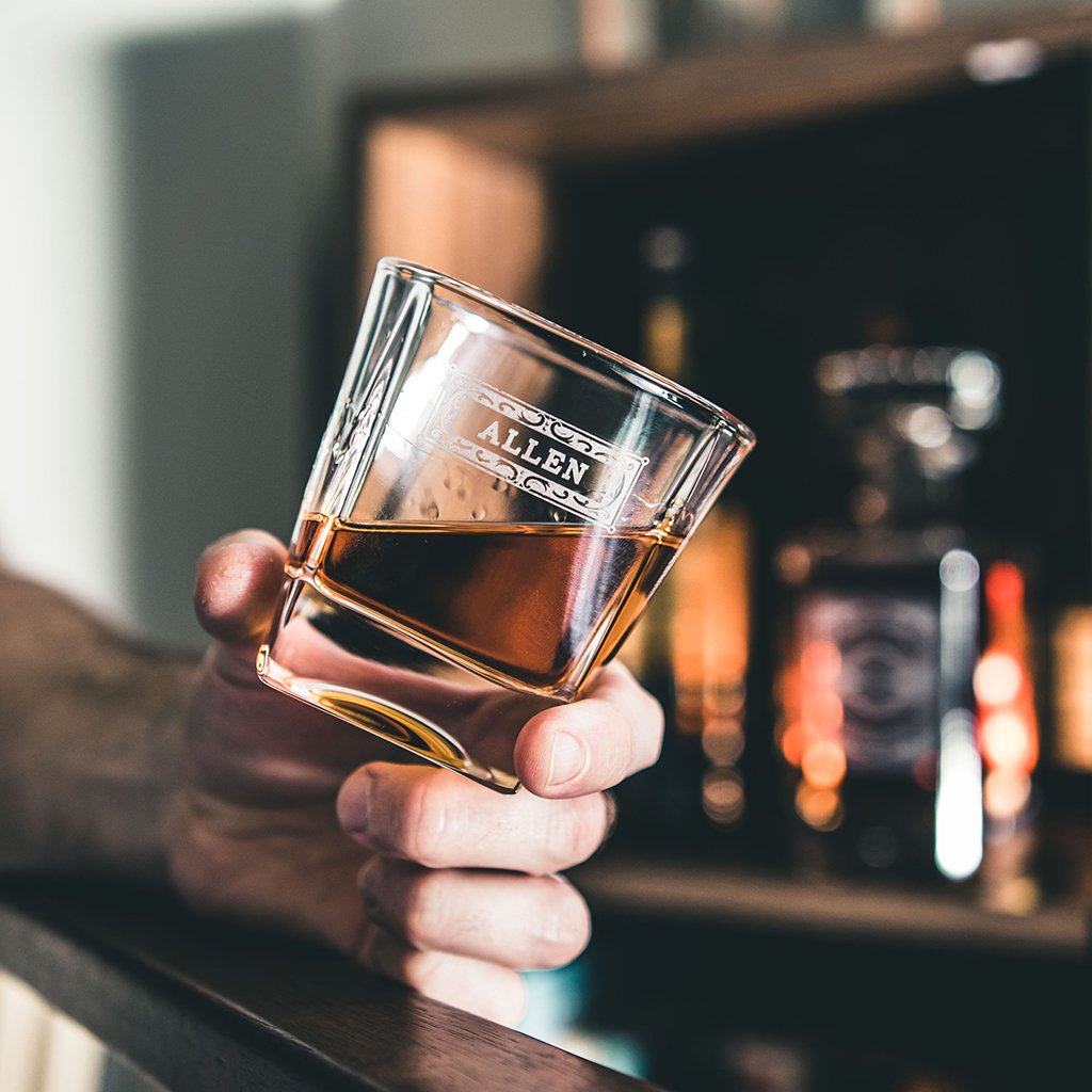 Whiskey Glasses: Medalist