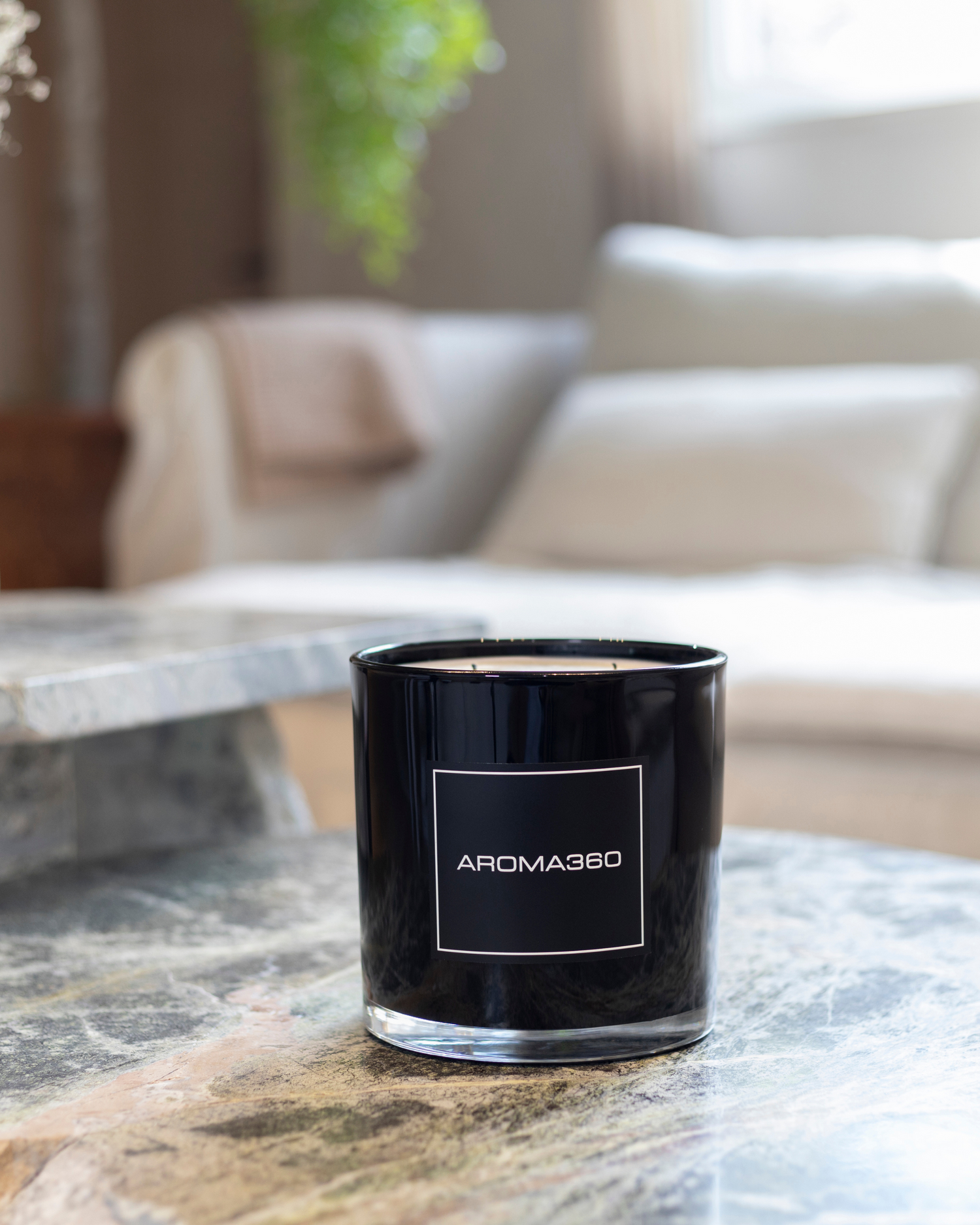 Escapade 4-Wick Candle