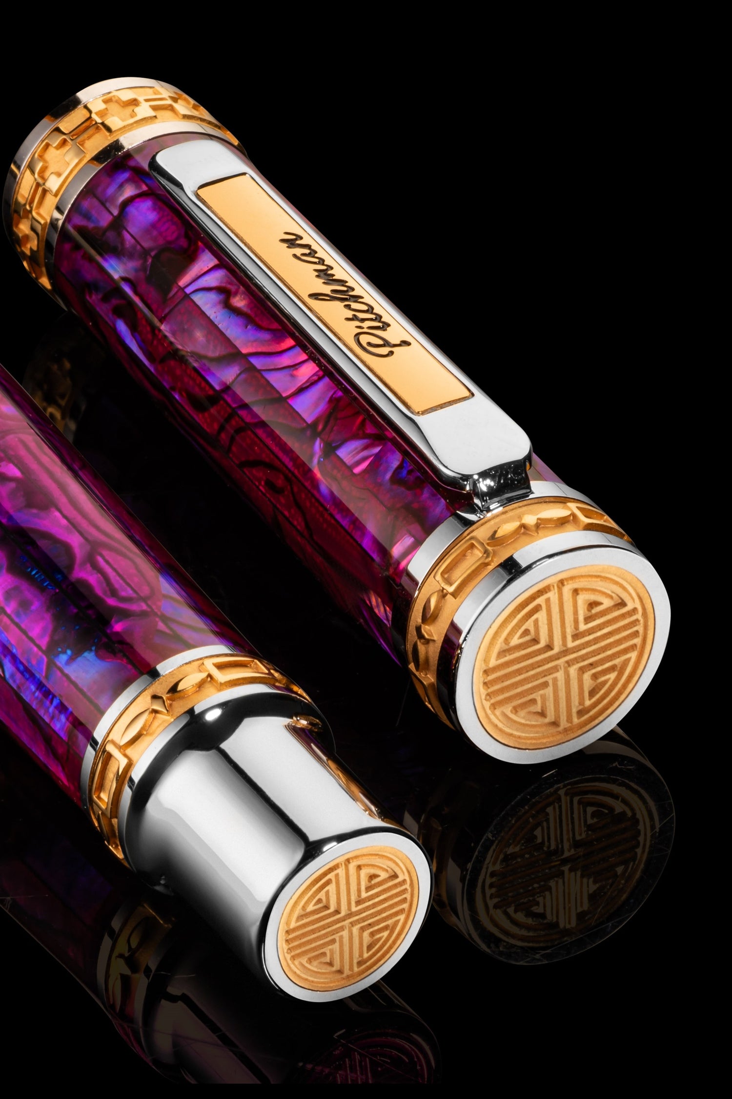 Closer LUXE Pink Abalone Shell Fountain Pen