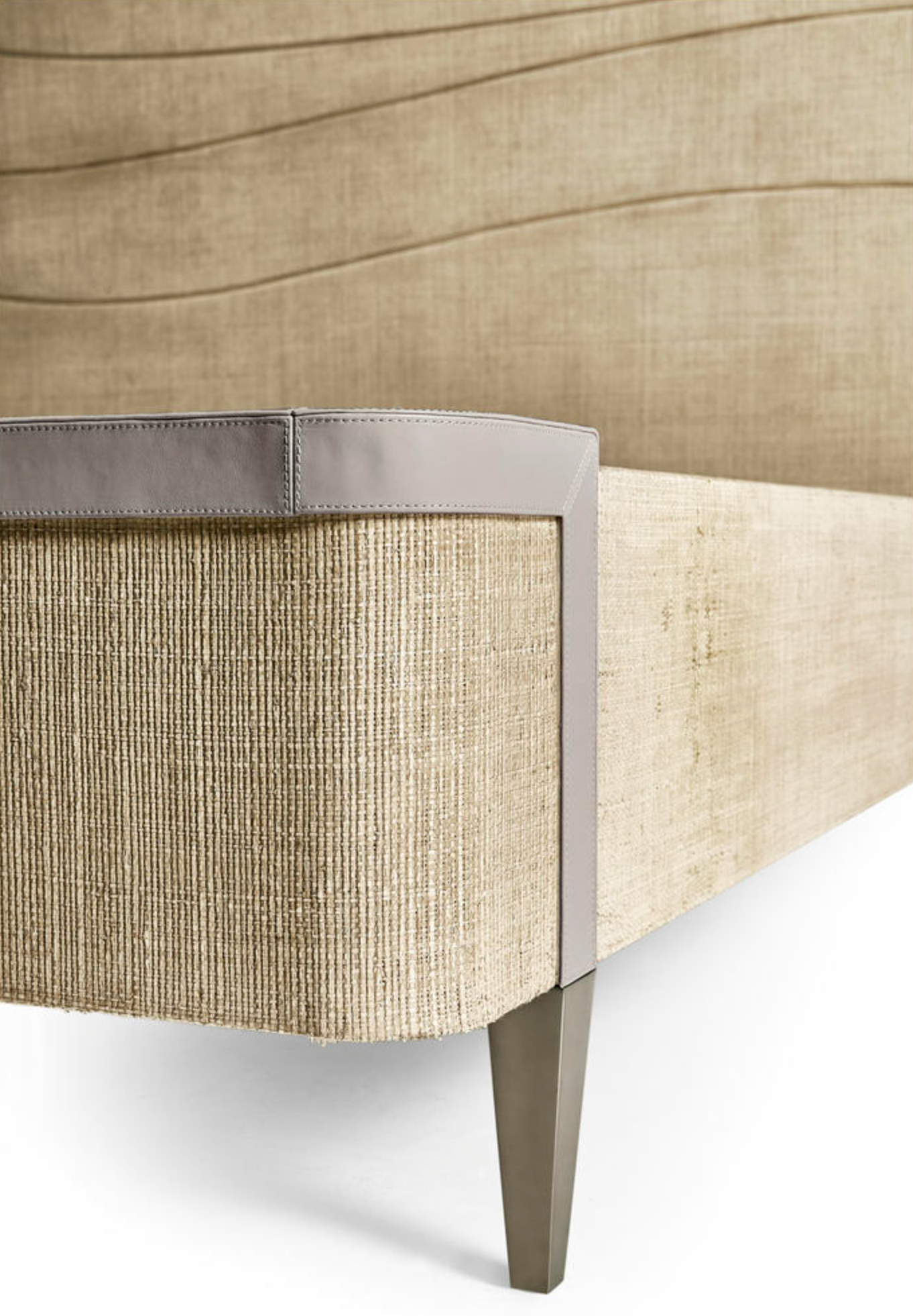 Seiche Woven Wing Wave Bed King