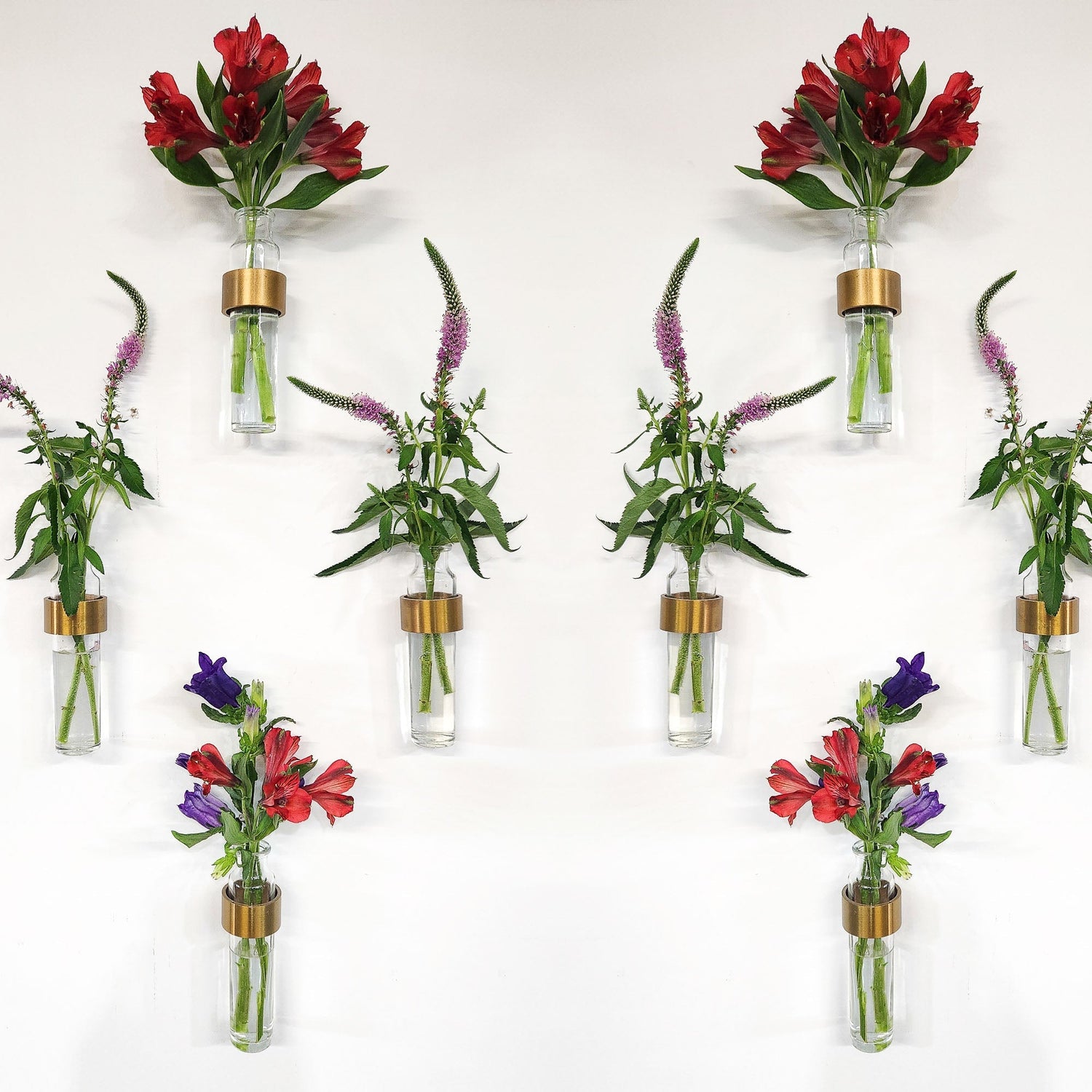 Minimal Wall Vase: Antique Brass Ring