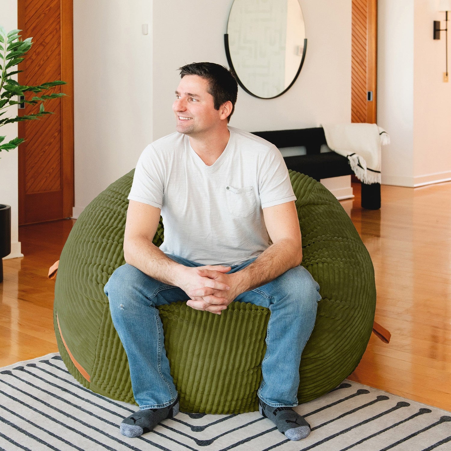 Fuf Large w/ Removable Cover