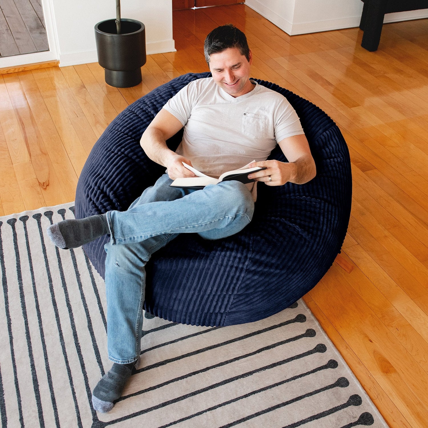 Fuf Large w/ Removable Cover