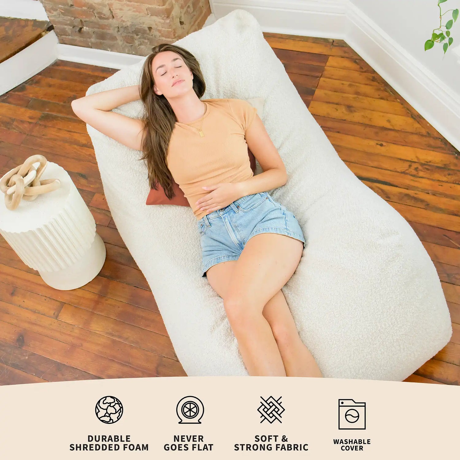 Delmont Chaise Lounger