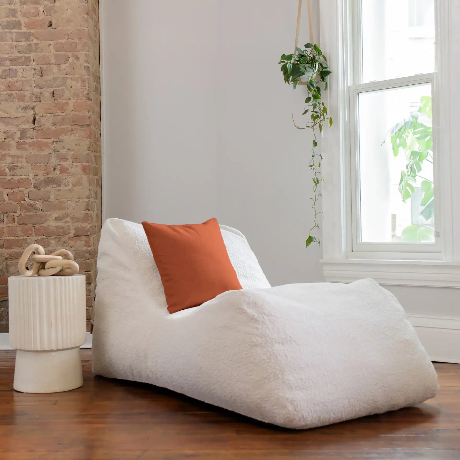 Delmont Chaise Lounger