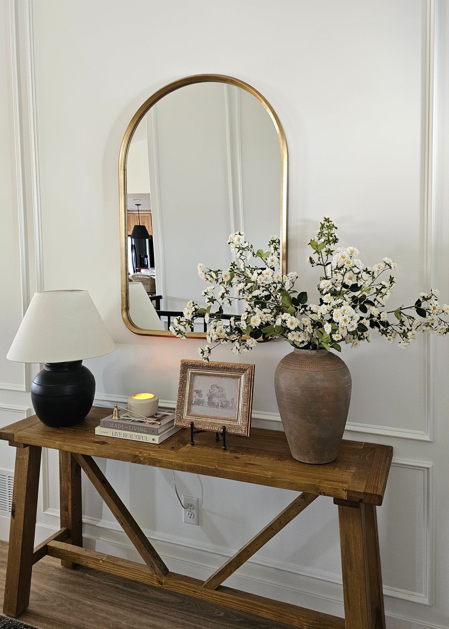 Climbing Fake Roses Branch in Cream White - 33