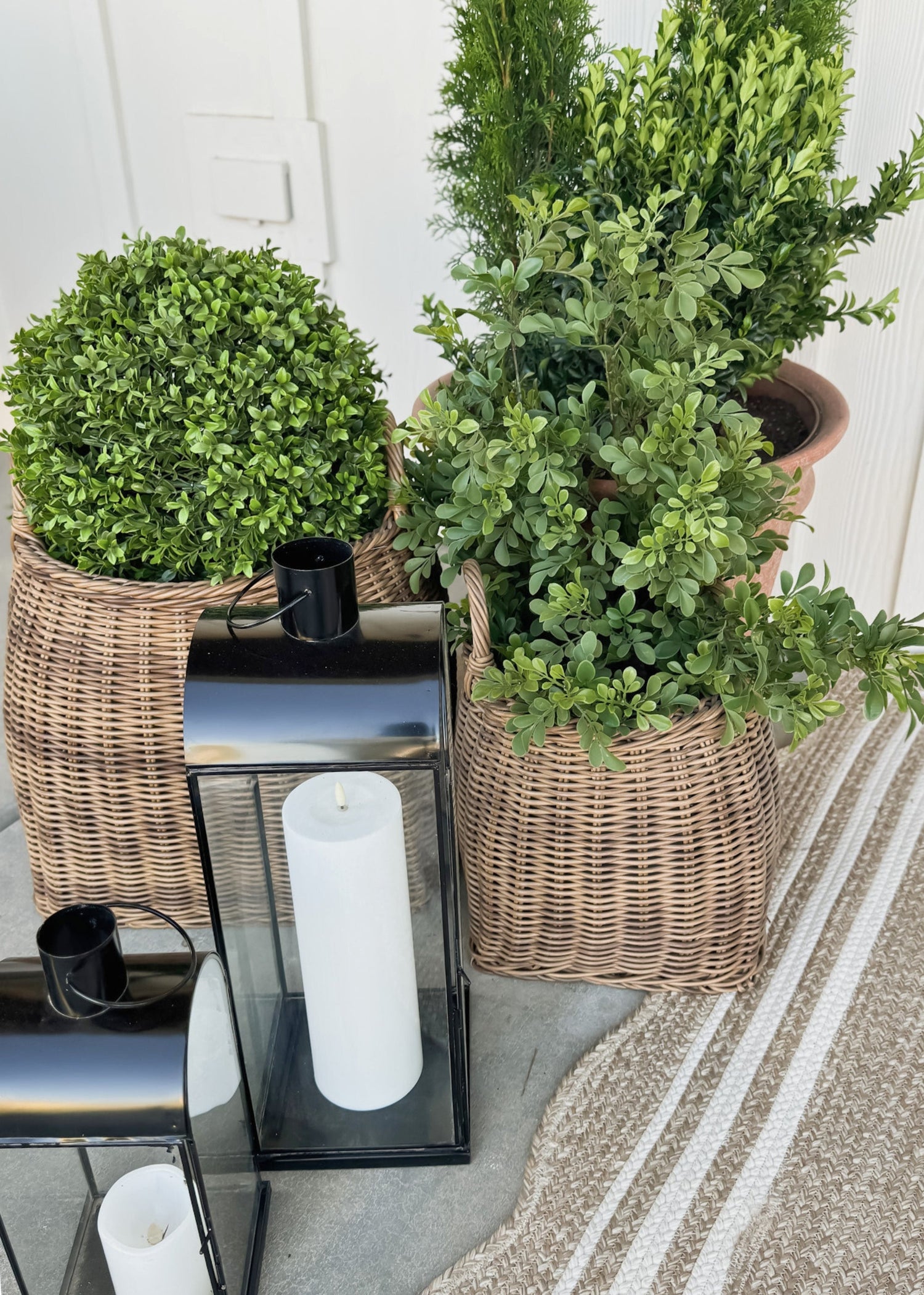 UV Treated Indoor/Outdoor Fake Boxwood Plant - 34