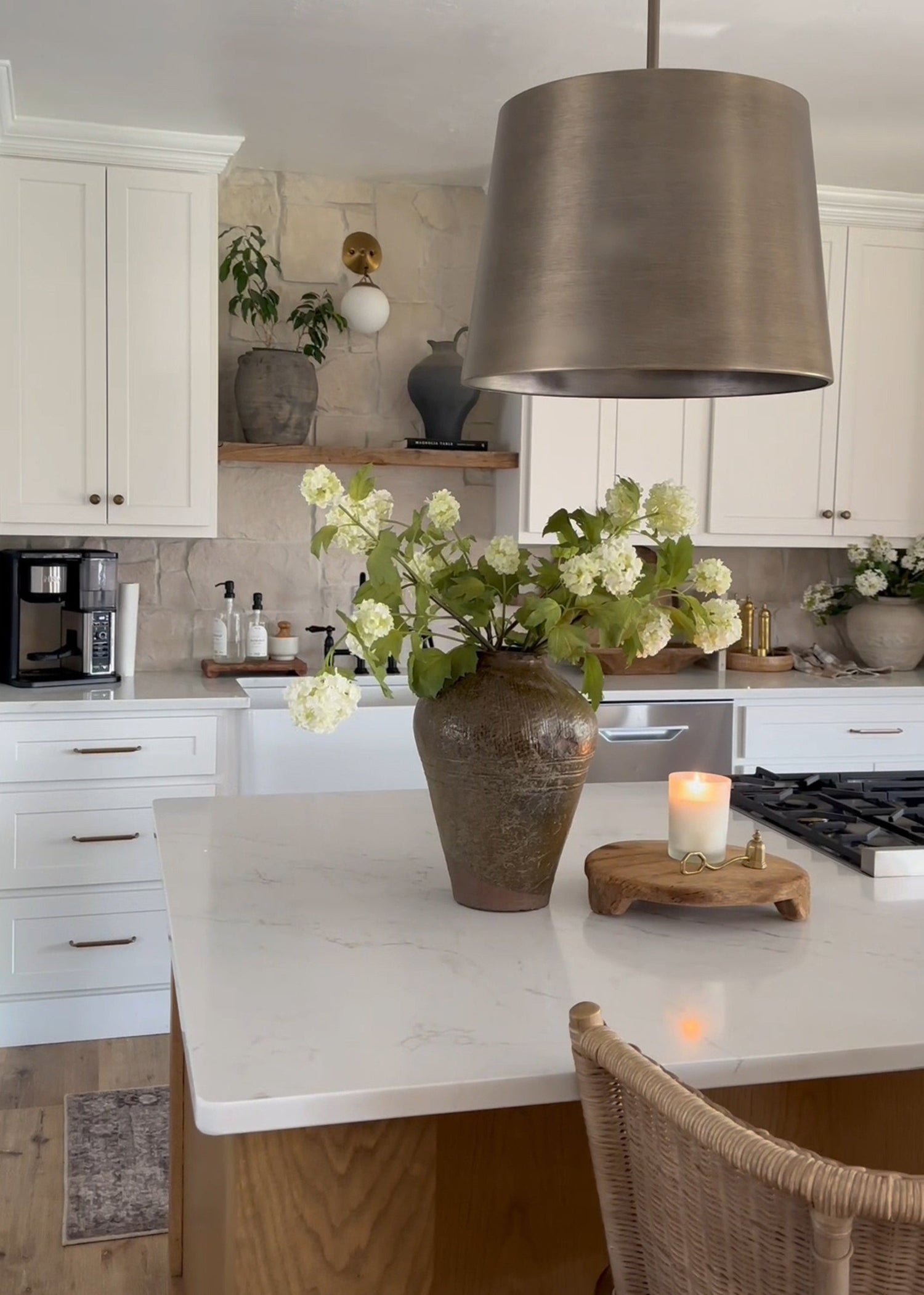 Cream White Artificial Snowball Flowers - 24