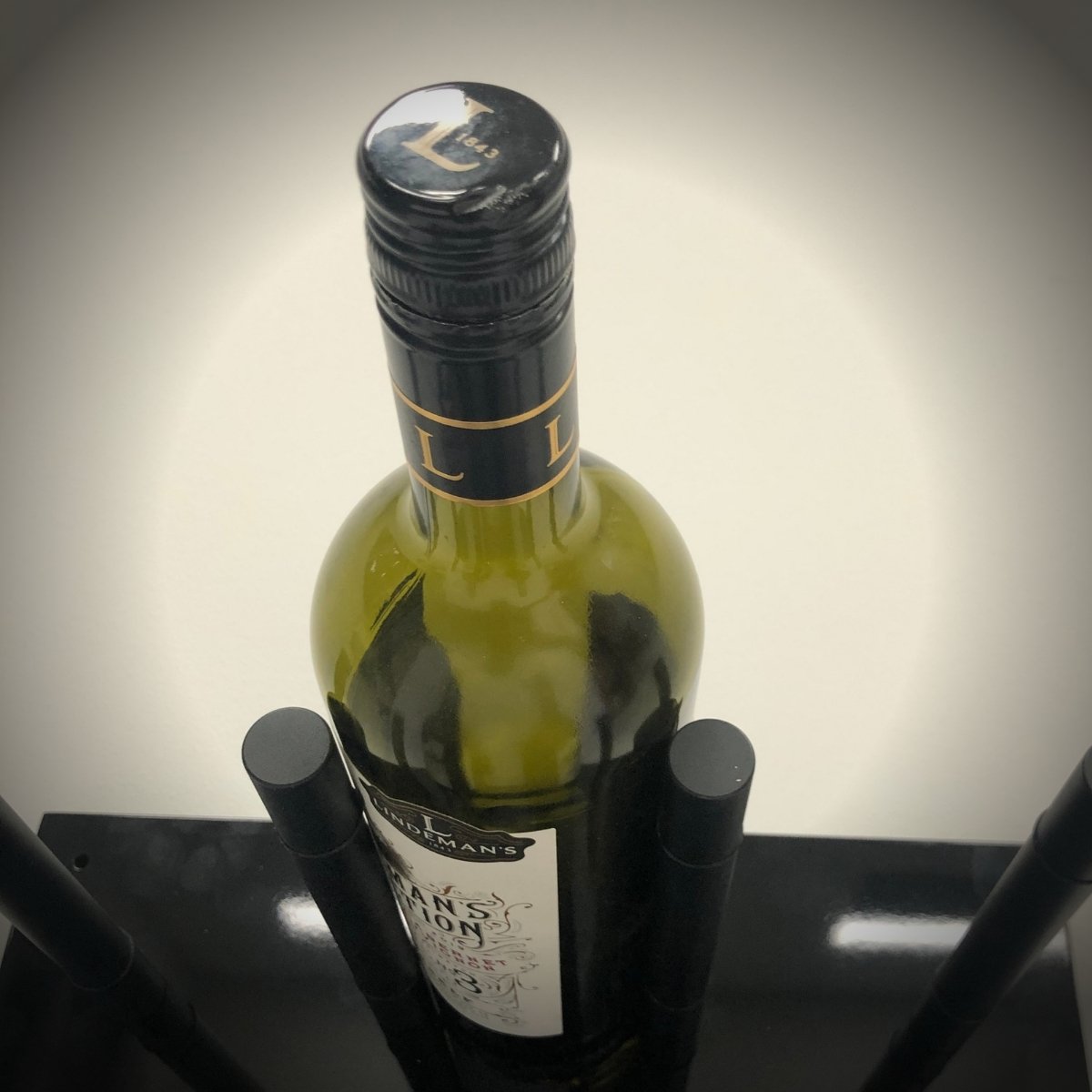 Mono Wine Peg | Cork-Forward Display - 18mm Diameter