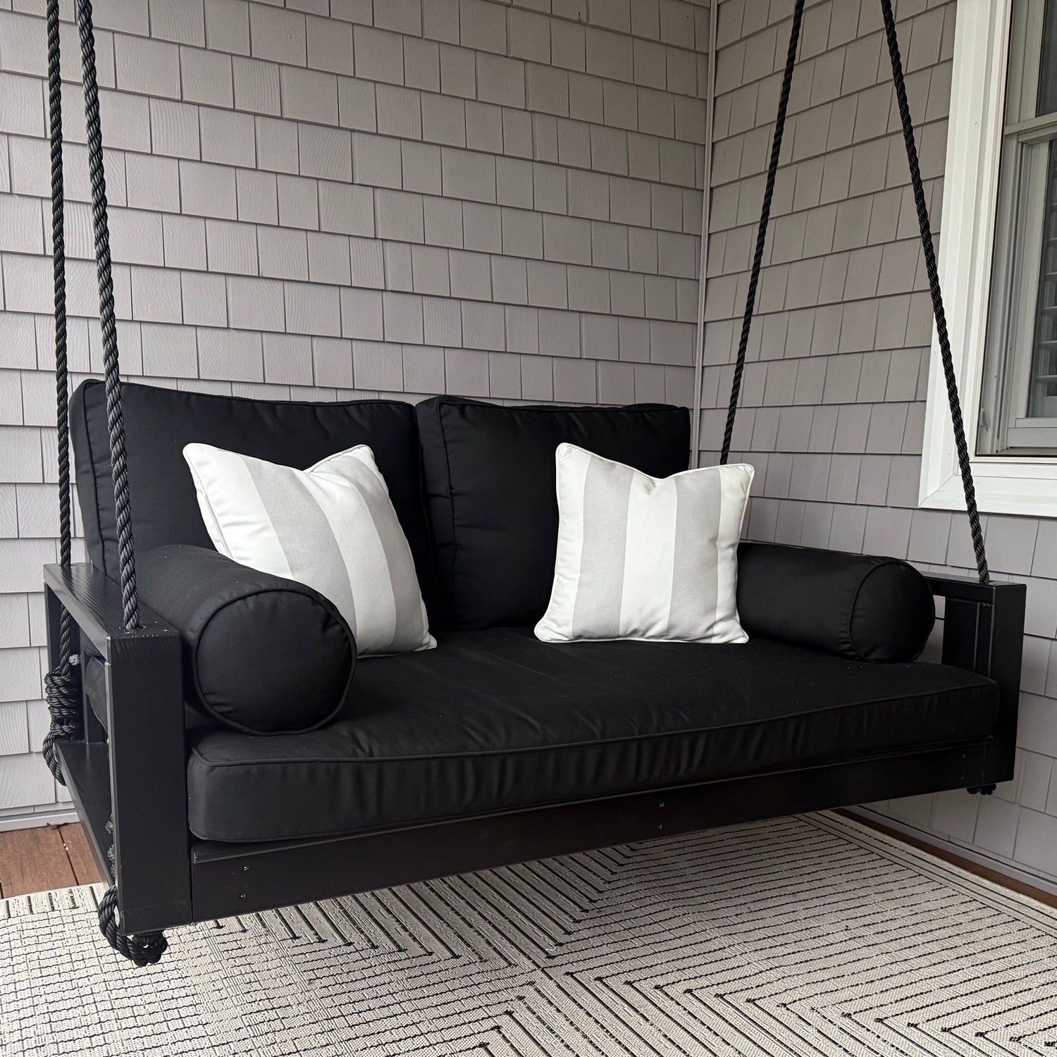 Amish Casual 6 Foot Uptown Porch Swing Bed in Tricorn Black Paint