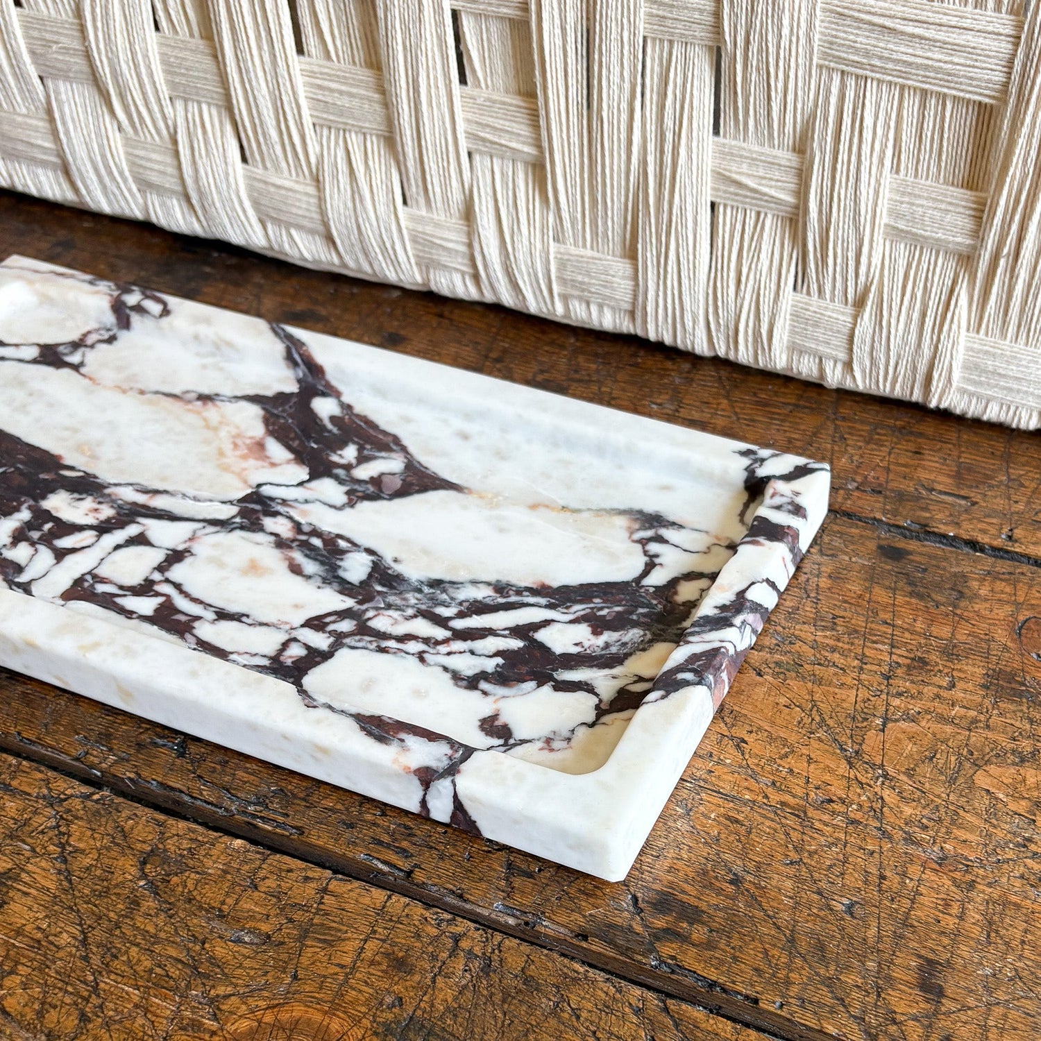 Calacatta Viola Marble Tray