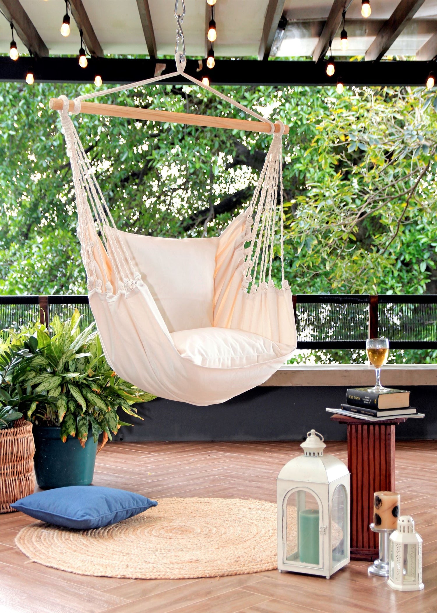 Classic White Hammock Chair Swing