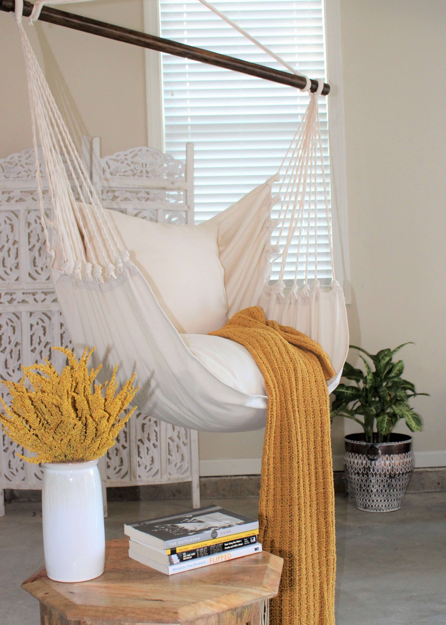 Classic White Hammock Chair Swing